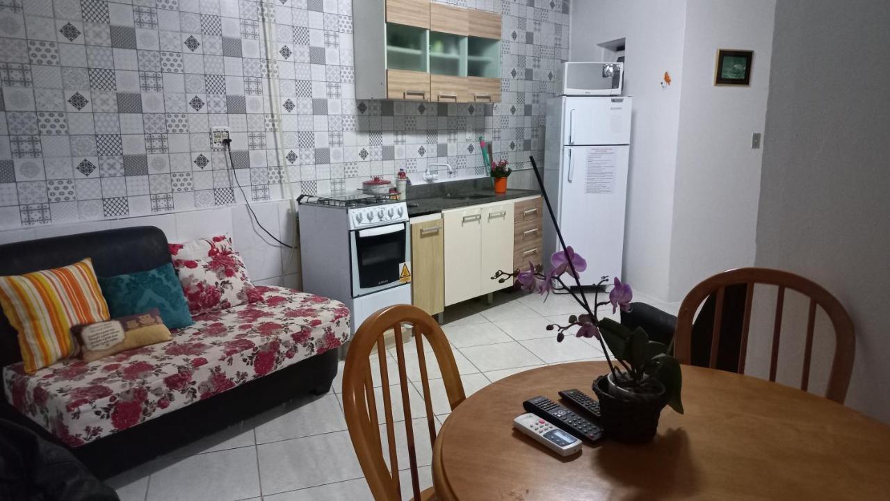 Cozinha Equipada Em Apartamento Para Alugar Em Torres Rs Zewnętrze zdjęcie